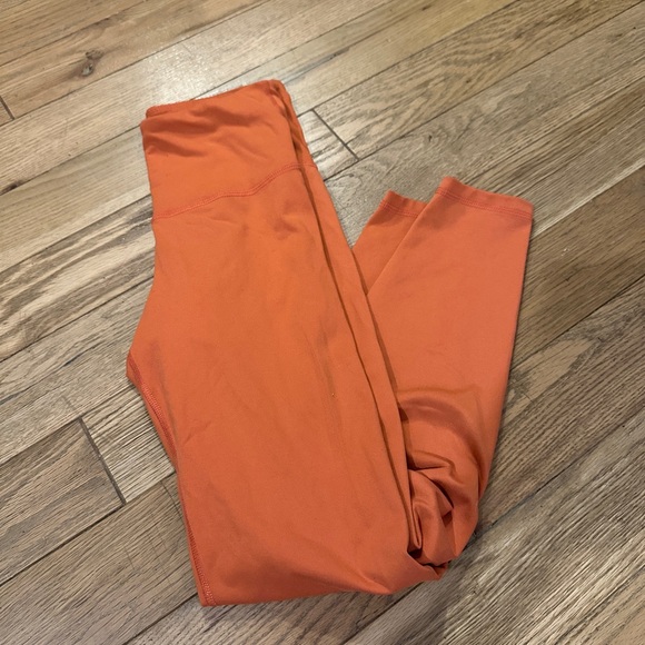 Old Navy Active High-Rise Orange Leggings - Picture 1 of 2